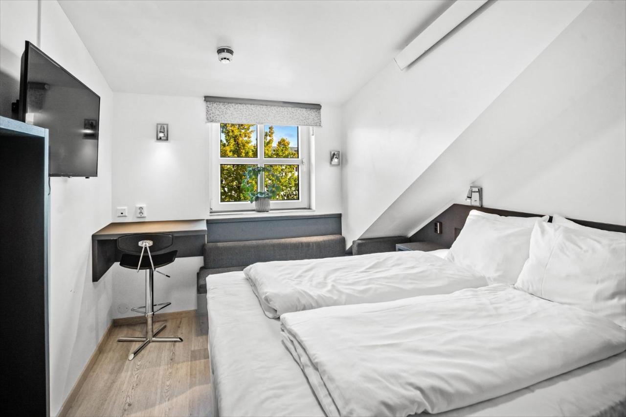 Aparthotel No *